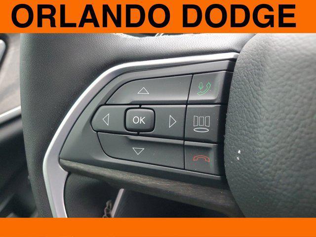 new 2025 Jeep Grand Cherokee car, priced at $46,304