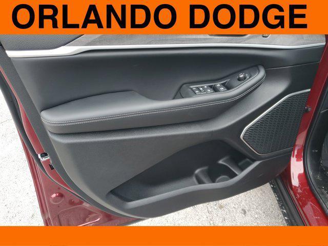 new 2025 Jeep Grand Cherokee car, priced at $46,304