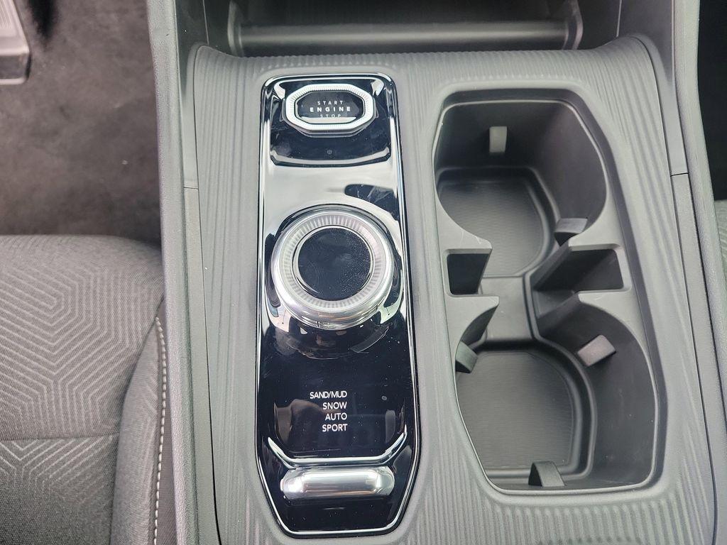 used 2026 Jeep Cherokee car, priced at $41,218