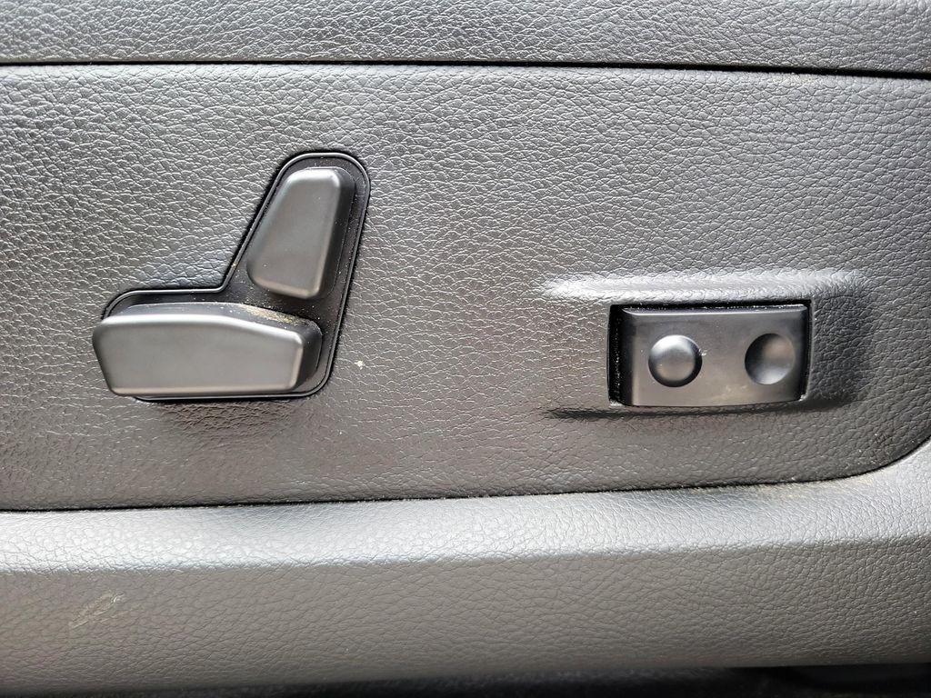 used 2021 Ram 2500 car, priced at $40,271