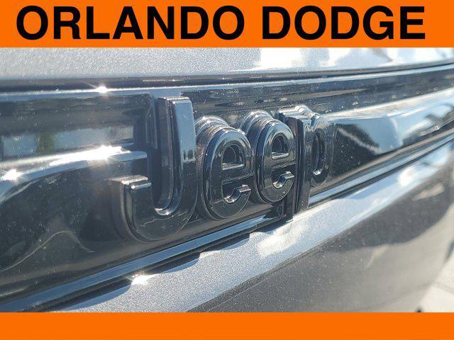 new 2025 Jeep Grand Cherokee car, priced at $43,549