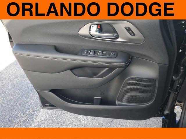 new 2026 Chrysler Pacifica car, priced at $40,009