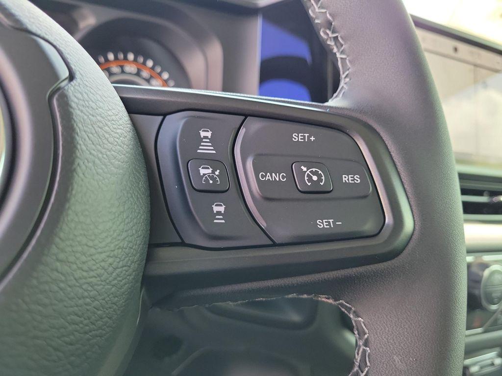 new 2026 Jeep Gladiator car, priced at $44,898