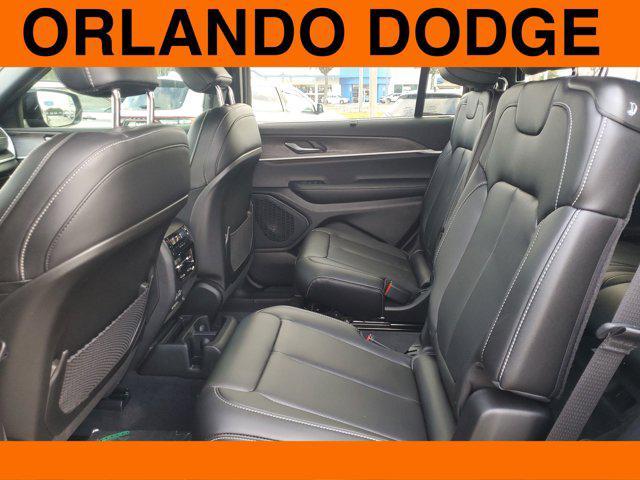 new 2025 Jeep Grand Cherokee L car, priced at $48,176