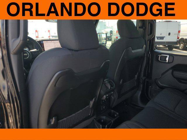 new 2025 Jeep Gladiator car, priced at $47,117