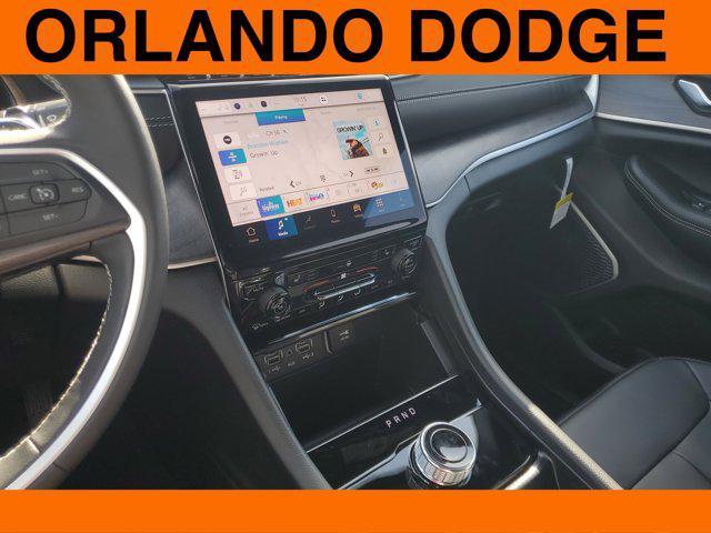 new 2025 Jeep Grand Cherokee L car, priced at $45,592