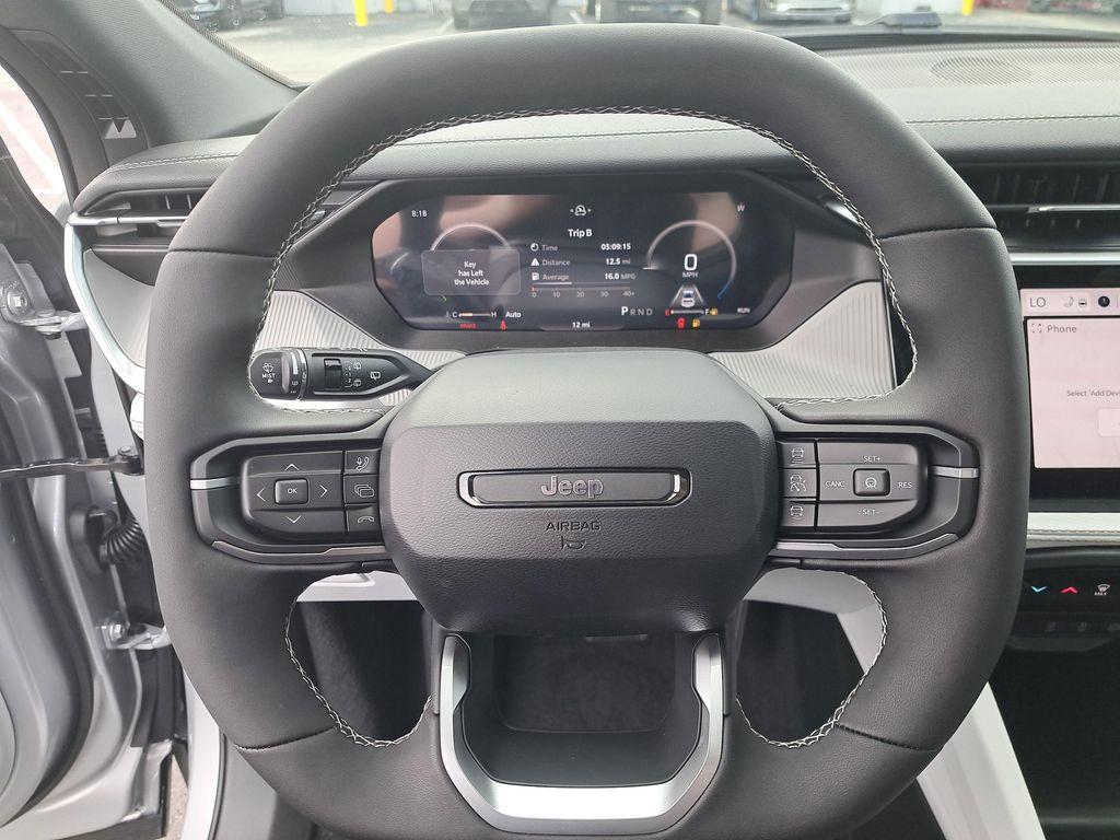 new 2026 Jeep Cherokee car, priced at $43,498