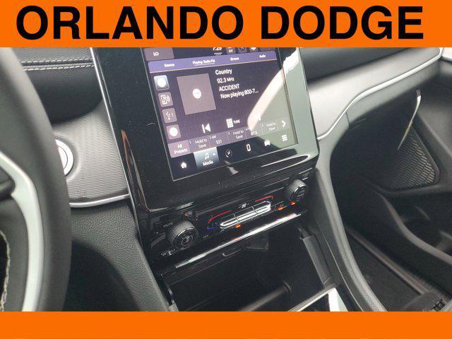 new 2025 Jeep Grand Cherokee car, priced at $35,173