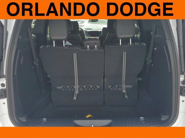 new 2026 Chrysler Pacifica car, priced at $38,564