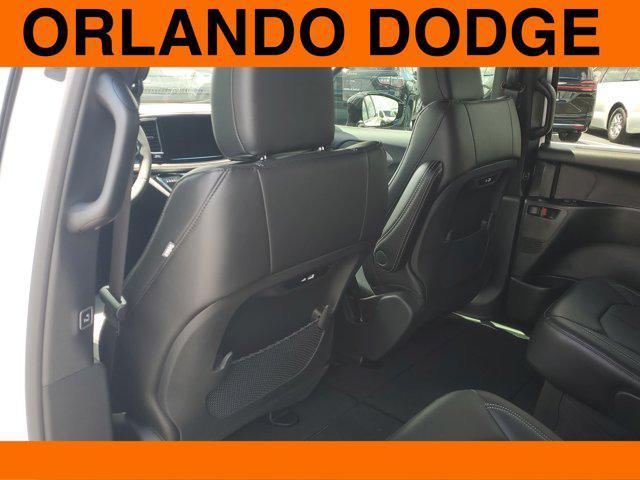 new 2026 Chrysler Pacifica car, priced at $38,564