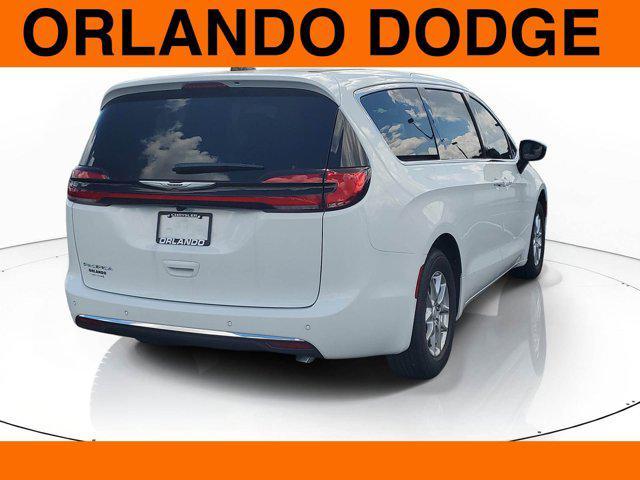 new 2026 Chrysler Pacifica car, priced at $38,564