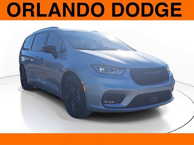 new 2026 Chrysler Pacifica car, priced at $40,541