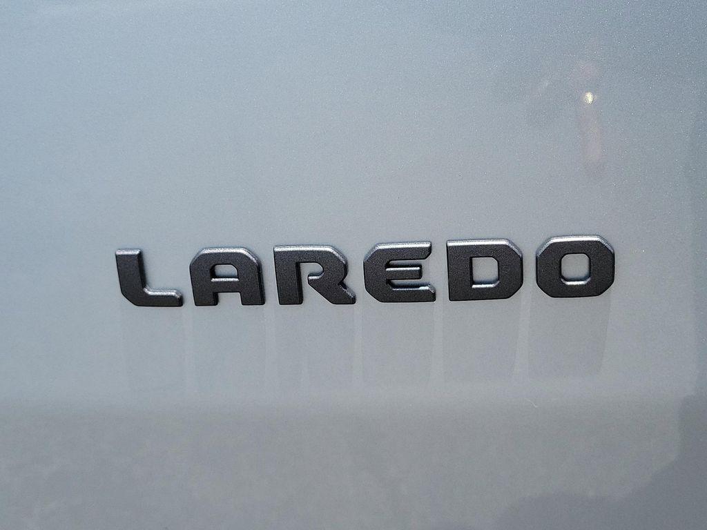 new 2026 Jeep Cherokee car, priced at $40,498
