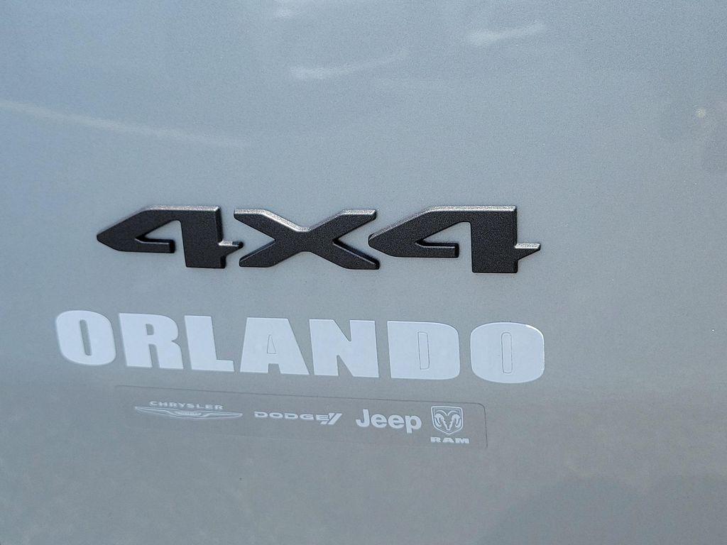 new 2026 Jeep Cherokee car, priced at $40,498