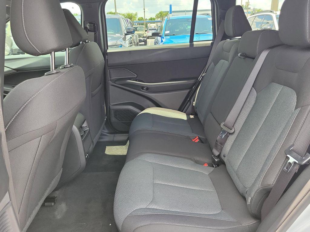 new 2026 Jeep Cherokee car, priced at $40,498