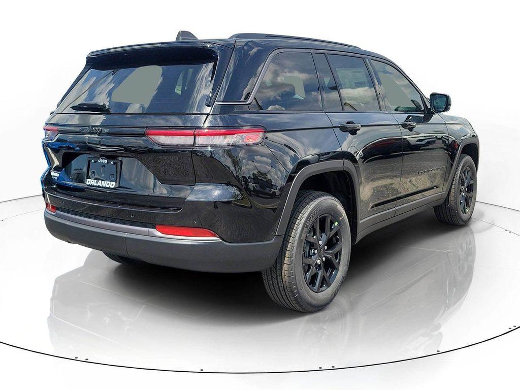new 2026 Jeep Grand Cherokee car, priced at $45,498