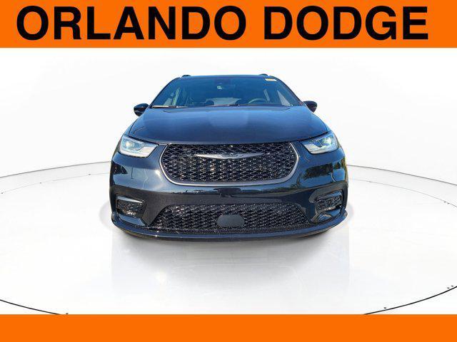 new 2026 Chrysler Pacifica car, priced at $41,647