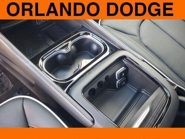 new 2025 Chrysler Pacifica car, priced at $45,620