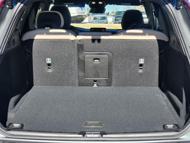 new 2026 Volvo XC60 car