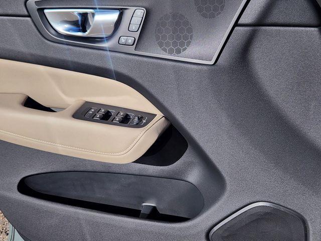 new 2026 Volvo XC60 car