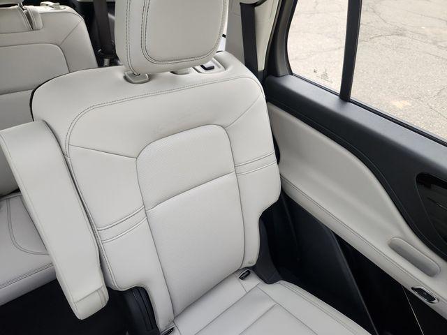 new 2026 Lincoln Aviator car