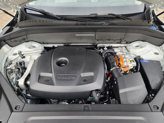 new 2026 Volvo XC90 Plug-In Hybrid car