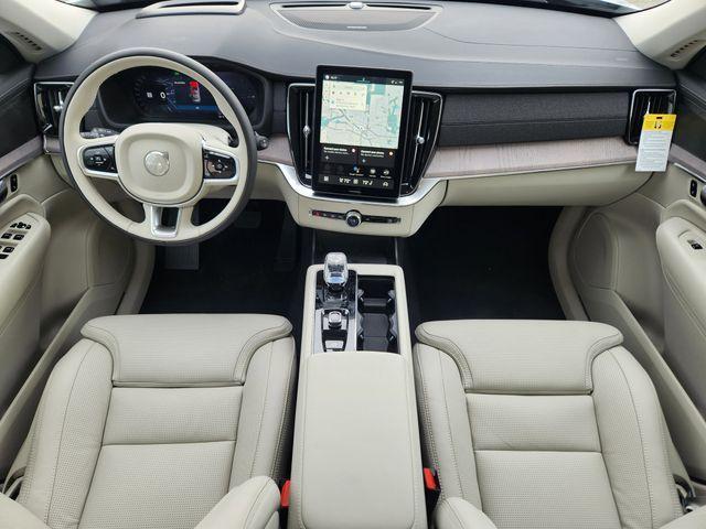 new 2026 Volvo XC90 Plug-In Hybrid car