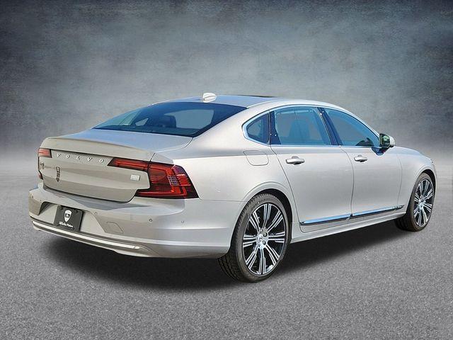 new 2024 Volvo S90 Recharge Plug-In Hybrid car, priced at $75,023