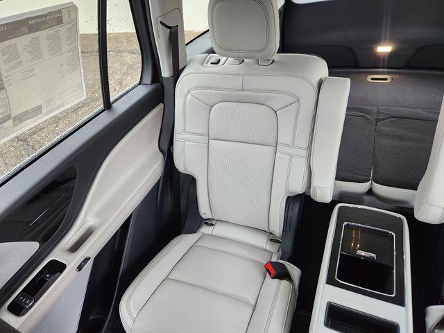 new 2026 Lincoln Aviator car