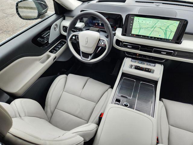 new 2026 Lincoln Aviator car