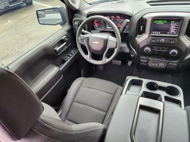 used 2025 Chevrolet Silverado 1500 car, priced at $39,111