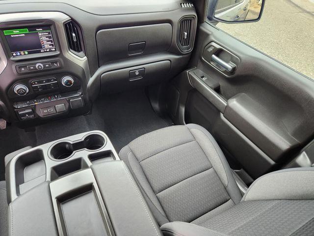 used 2025 Chevrolet Silverado 1500 car, priced at $39,111