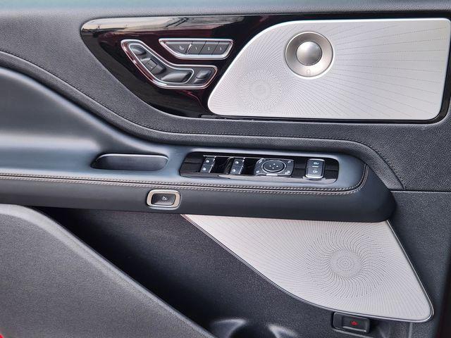 new 2026 Lincoln Aviator car