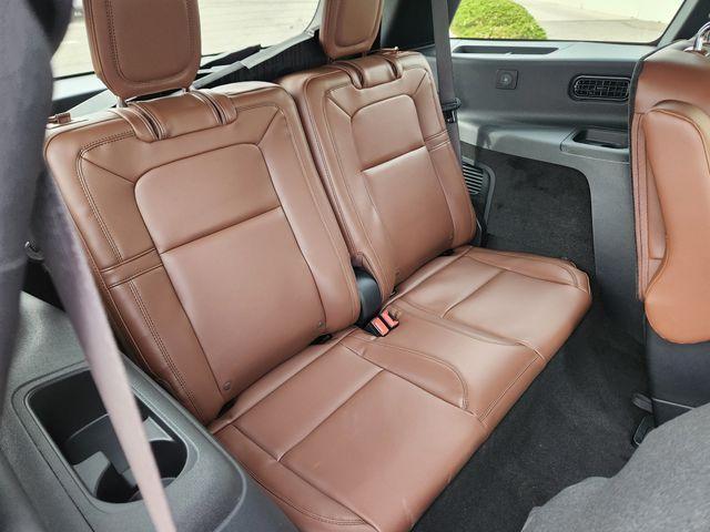 new 2026 Lincoln Aviator car