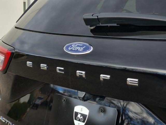 used 2023 Ford Escape car, priced at $22,990