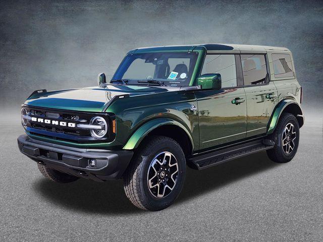 new 2025 Ford Bronco car, priced at $48,924