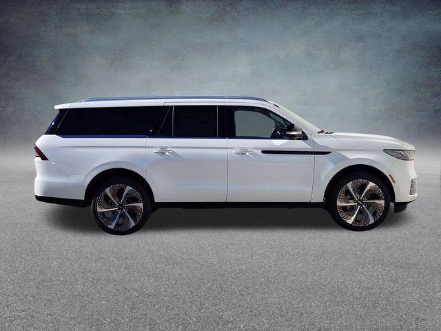 new 2026 Lincoln Navigator L car