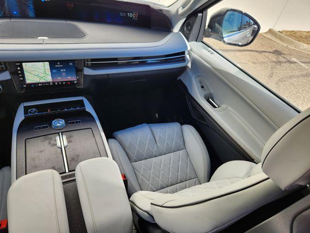 new 2026 Lincoln Navigator L car