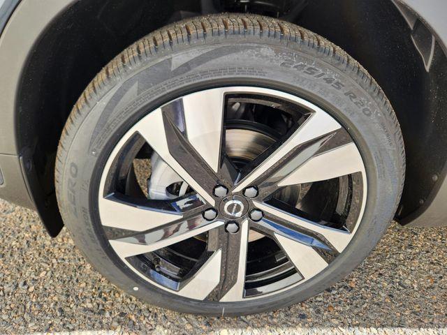 new 2026 Volvo XC40 car