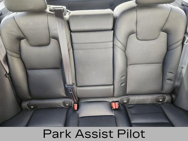 used 2018 Volvo XC60 car, priced at $23,480