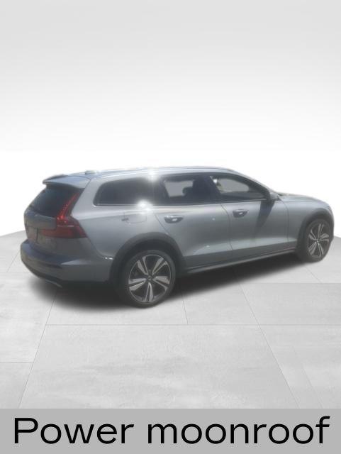 used 2025 Volvo V60 Cross Country car, priced at $41,788