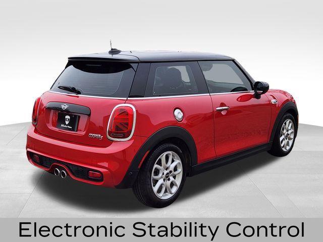 used 2020 MINI Hardtop car, priced at $19,891