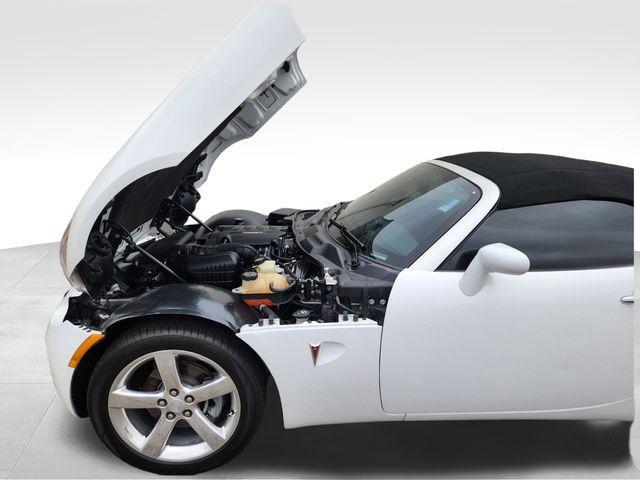 used 2006 Pontiac Solstice car, priced at $15,308