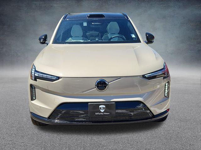 new 2025 Volvo EX90 car, priced at $88,643