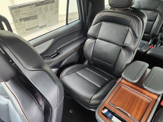 new 2026 Lincoln Navigator car, priced at $116,076