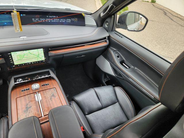 new 2026 Lincoln Navigator car, priced at $116,076