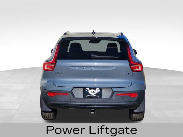used 2021 Volvo XC40 car, priced at $24,380