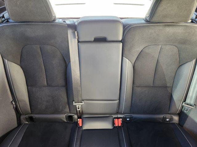 used 2021 Volvo XC40 car, priced at $24,380