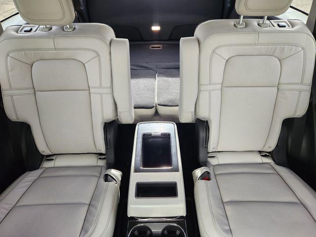 new 2026 Lincoln Aviator car