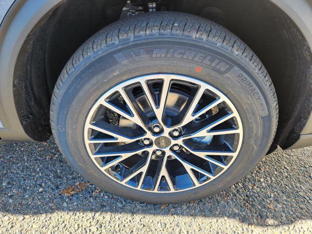 new 2026 Ford Escape car, priced at $33,385